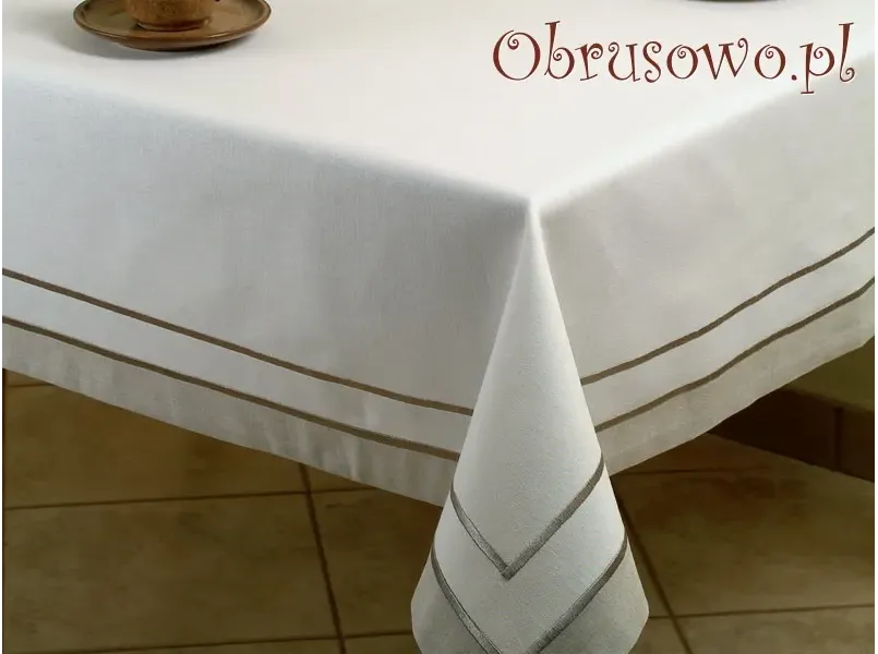 Obrus haftowany JAGNA 140x280 (L)