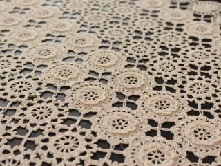 Bieżnik z koronki koniakowskiej 60x120 beżowy