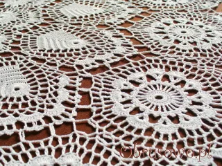 Koronka koniakowska Ø 115 cm biała