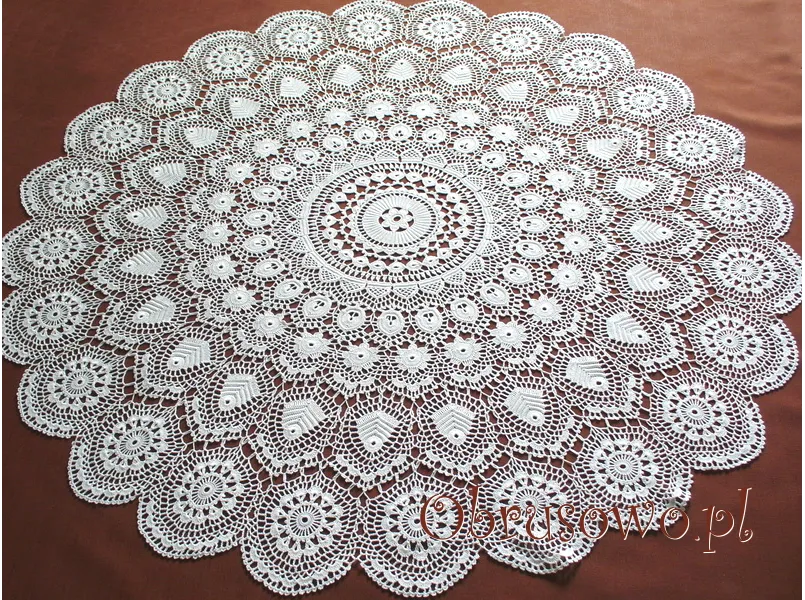 Koronka koniakowska Ø 115 cm biała