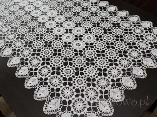 Duży bieżnik koniakowski 65x135 biały