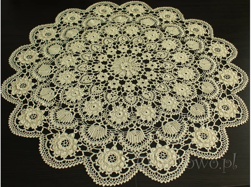 Koronka koniakowska Ø 75 beżowa