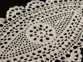 Serwetka szydełkowa 15x25 beżowa