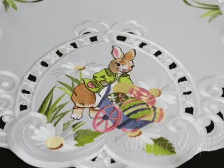 Okrągła serwetka wielkanocna Ø 40 "zając w ogrodzie"