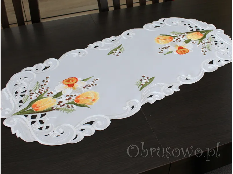 Bieżnik haftowany 40x110 "wiosenny bukiet"