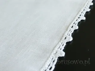 Komplet 6 szt. serwet lnianych obrabianych koronką 32x32