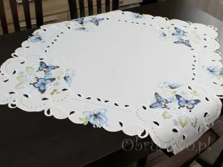 Serweta haftowana 85x85 "Niebieskie motyle"