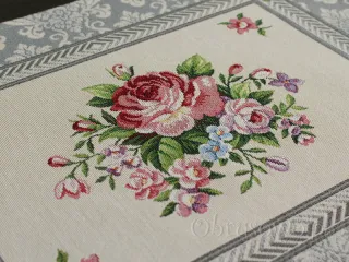 Podkładka gobelinowa 35x45 "Róże z szarym"