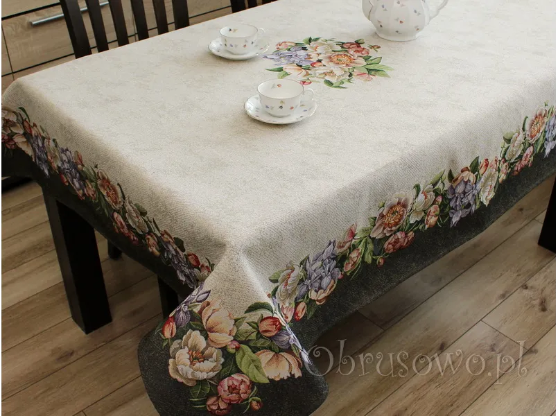 Obrus gobelinowy 140x180 "Bukiet"