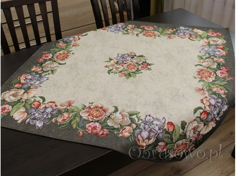 Serweta gobelinowa 98x98 „Bukiet”