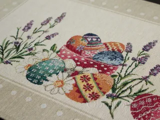 Serwetka wielkanocna gobelinowa 30x45 "pisanki z beżem"