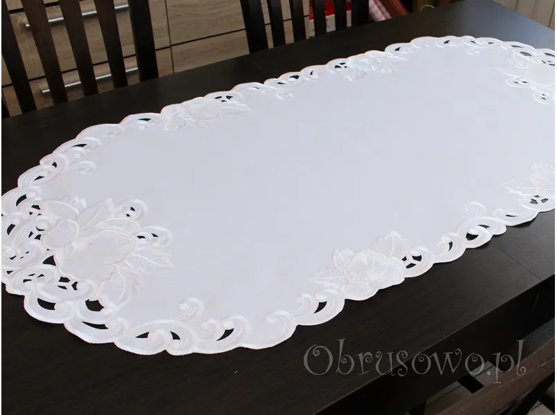 Bieżnik haftowany 50x100 "Izabel" biały