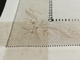 Serweta haftowana 60x60 z domieszką lnu