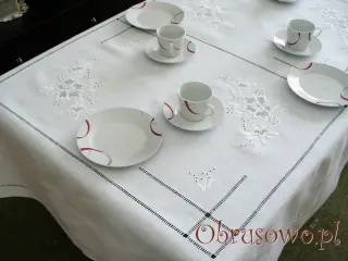 Obrus lniany haft ręczny "Róża Makowska"  140x210