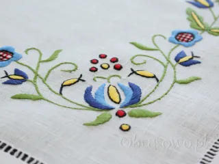Serweta z haftem kaszubskim 50x50 (HRK01)