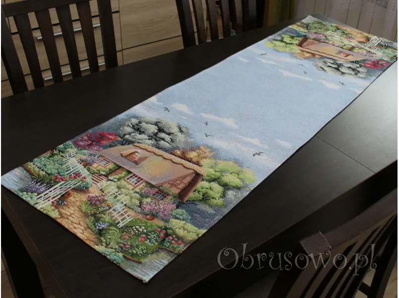 Bieżnik gobelinowy 42x140 "Domek z werandą"