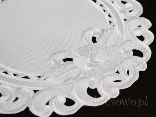 Serwetki haftowane Ø 30 "Róża richelieu" białe