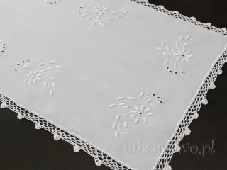 Bieżnik haftowany ręcznie 45x90 z koronką