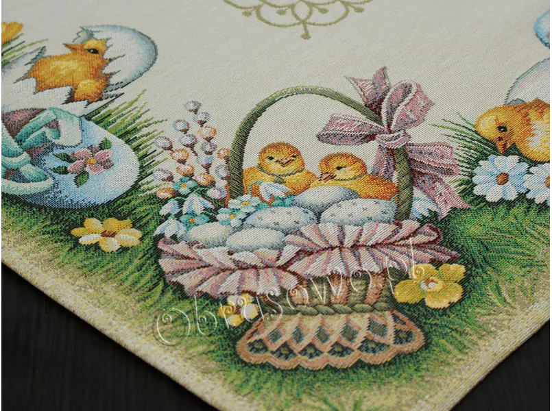 Wielkanocna serweta gobelinowa 98x98 pisklęta