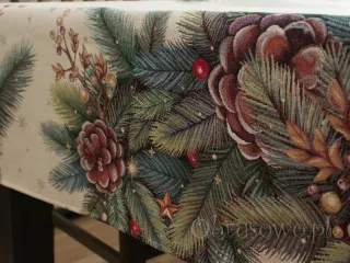 Świąteczny obrus gobelinowy 140x220 "Natura"