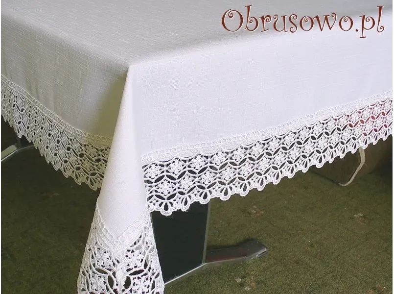 Obrus z koronką gipiurową biały