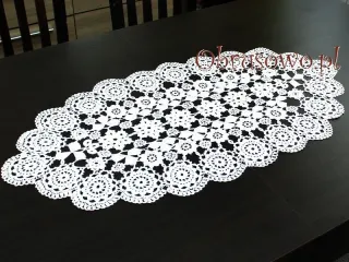 Koronka koniakowski 40x80 biała