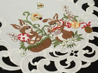 Bieżnik wielkanocny 40x110 "zajączki" ekri
