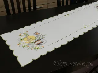 Wielkanocny bieżnik 40x175 "Jajko w kratę" biały